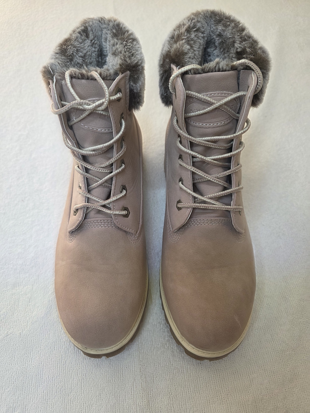 Lugz Women’s Faux-Fur Lined Lace-Up Winter Boots — Color Blush (Pale pink) Sz 11